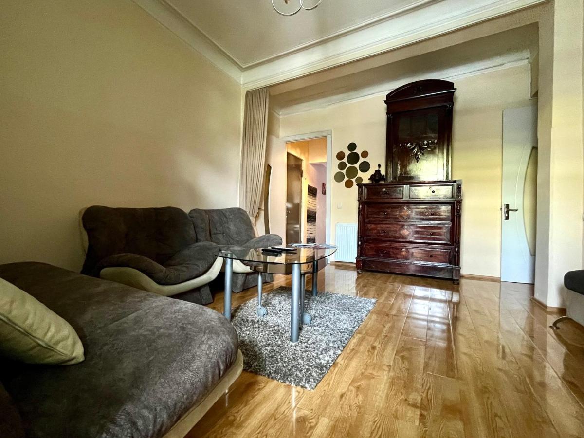 Apartment In Old Tbilisi Orbeliani Square Экстерьер фото